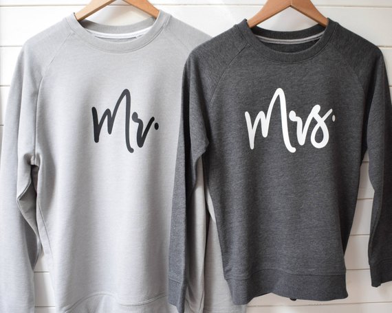 Mr_Mrs:_sweatshirt
